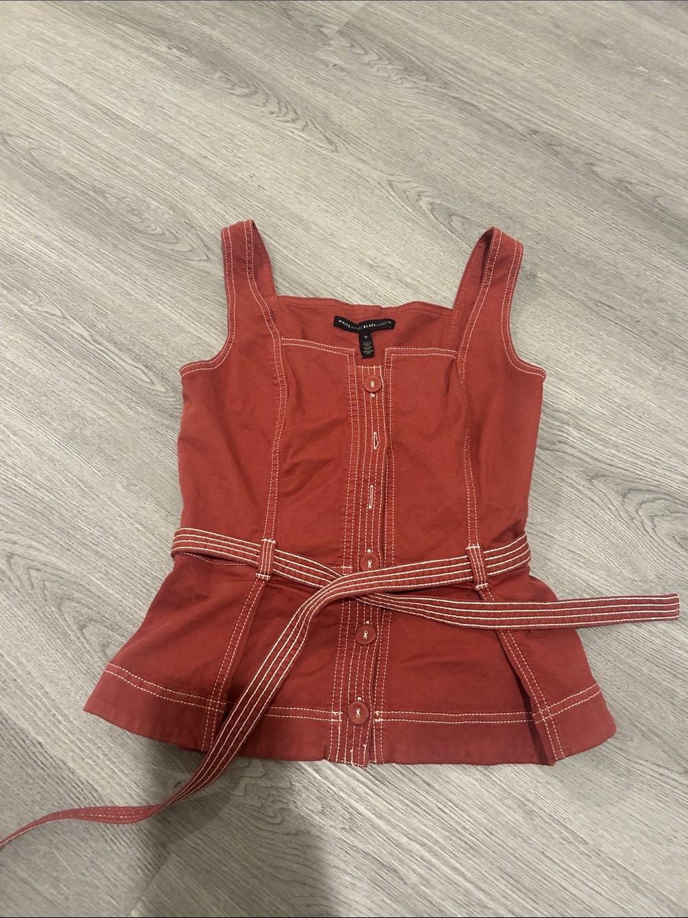 White House Black Market Rust Redish burgundyButton-Front Camisole with Tie Belt